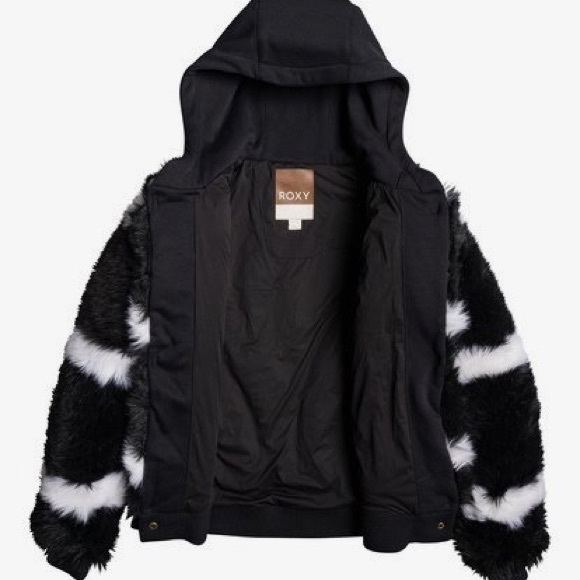 🔥 Roxy Carrie Technical Faux Fur Jacket NWT - Picture 2 of 8